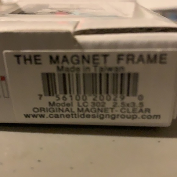 Magnet Frame (clear) - Picture 3 of 3